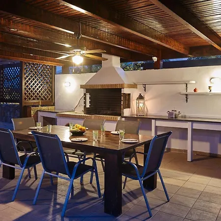 בית נופש In Vlycha Mit Privatem Pool Und Herrlicher Aussicht לינדוס