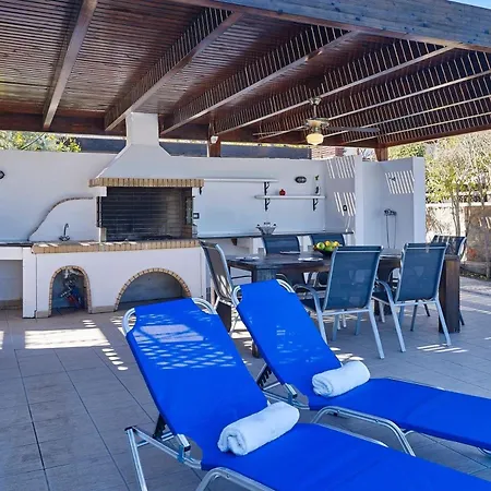 In Vlycha Mit Privatem Pool Und Herrlicher Aussicht *